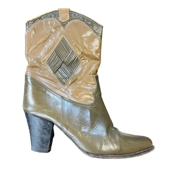 OMG! Vintage Leather Mr. Jay Boots EUC size 8 - Picture 1 of 15